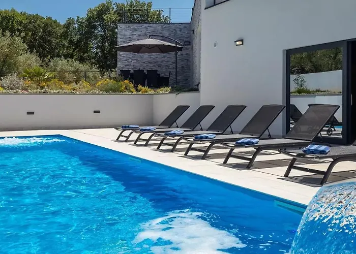 Luxury Villa Subventus
