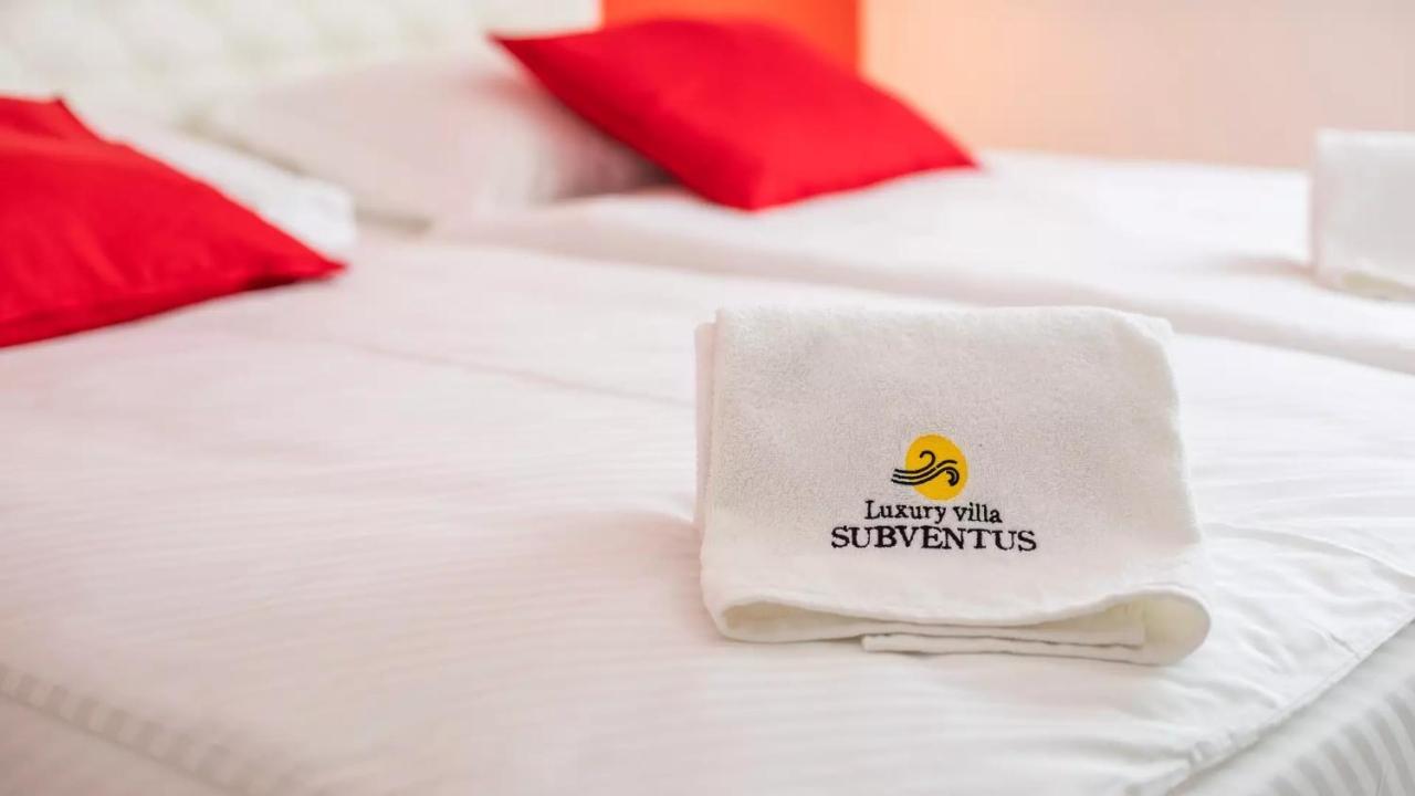 Luxury Subventus *